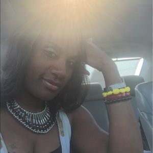 Meet your Posher, Sheree